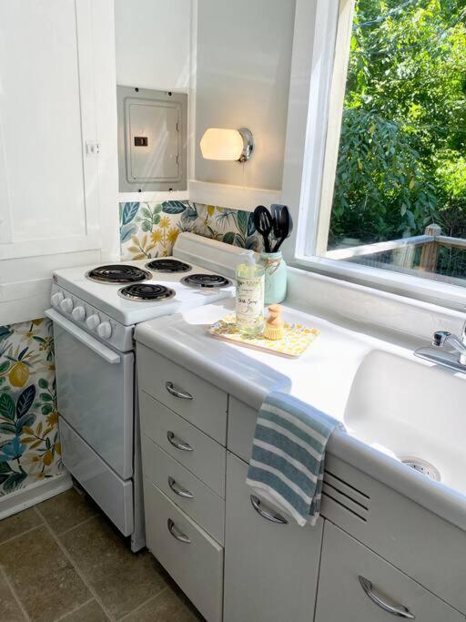 The Garden Cottage Hendersonville Buitenkant foto